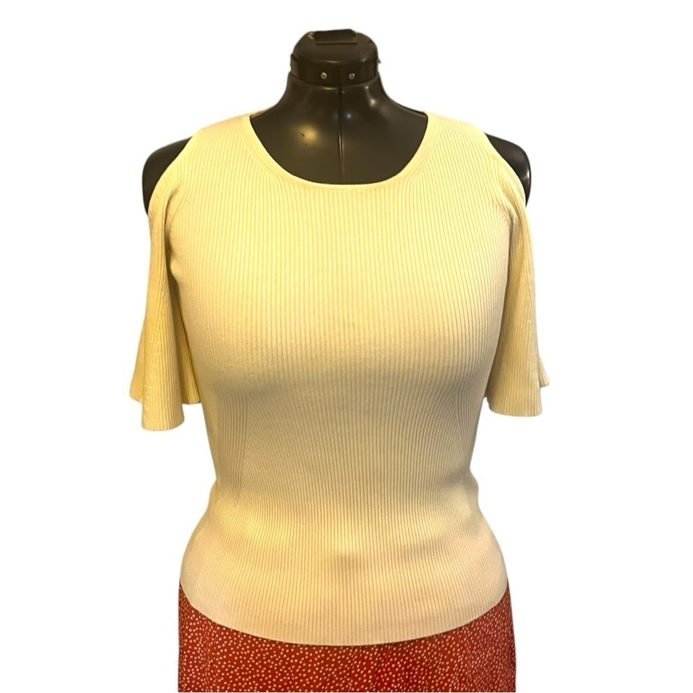 Banana Republic Cold Shoulder Ribbed Flutter Sleeve Sweater in Cream